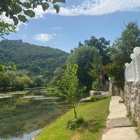 Nyaraló Dino Kulen Vakuf